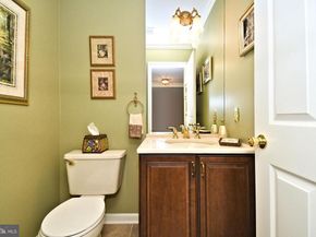 1844 Hood Lane, Maple Glen PA 19002