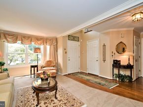 1844 Hood Lane, Maple Glen PA 19002