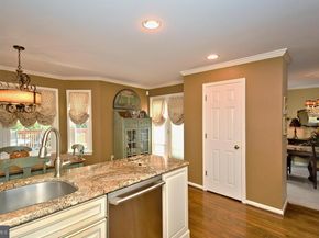 1844 Hood Lane, Maple Glen PA 19002