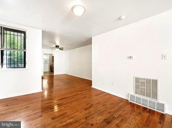 1710 Edgley Street, Philadelphia PA 19121