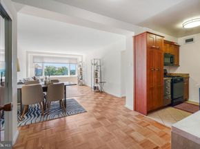 2475 Virginia Avenue NW 728, Washington DC 20037