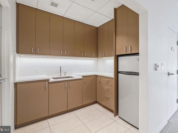 2475 Virginia Avenue NW 728, Washington DC 20037