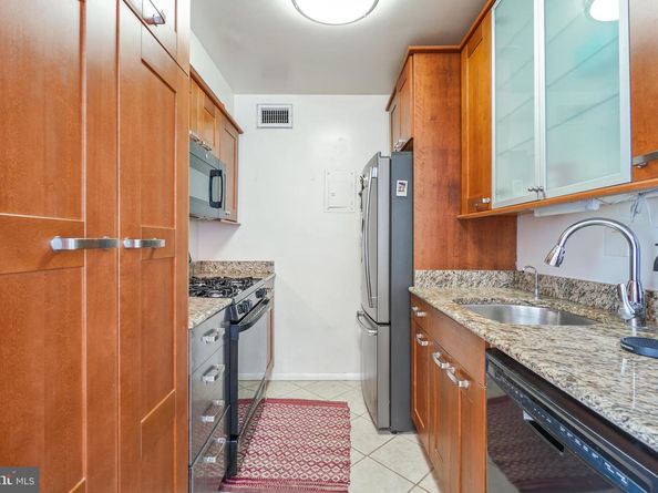 2475 Virginia Avenue NW 728, Washington DC 20037