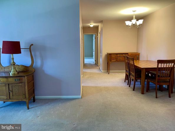 804 South Avenue D7, Secane PA 19018