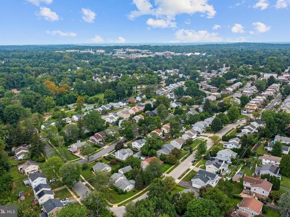 329 Williams Road, Bryn Mawr PA 19010