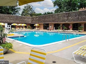 59102 Delaire Landing Road 102, Philadelphia PA 19114