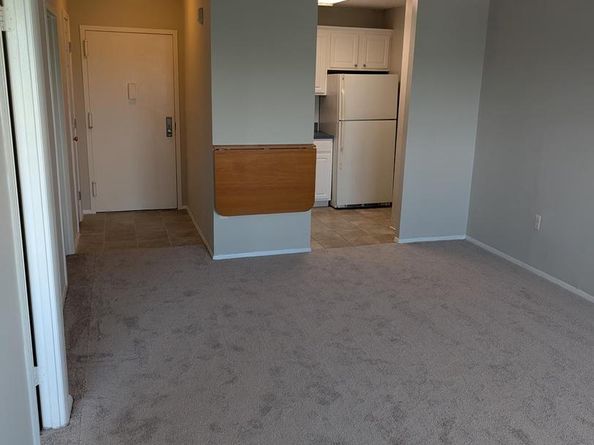 1225 Martha Custis Drive 704, Alexandria VA 22302