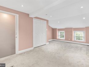 164 Grape Street, Philadelphia PA 19127