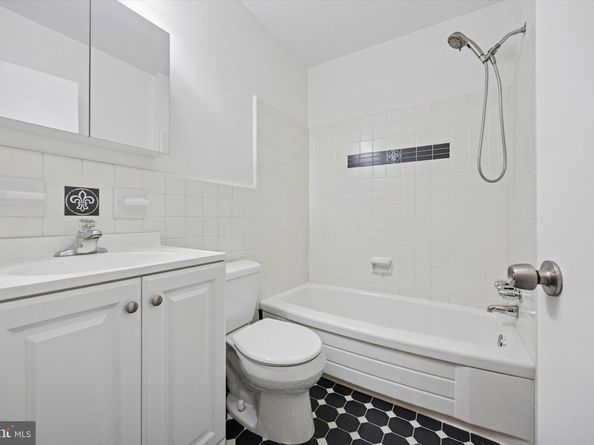 1600 Church Road A306, Wyncote PA 19095