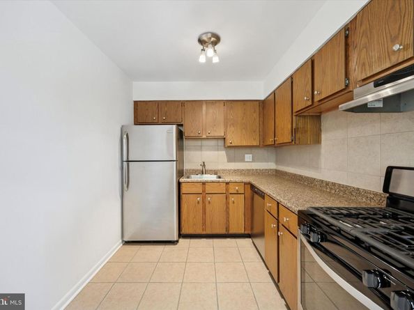 1600 Church Road A306, Wyncote PA 19095
