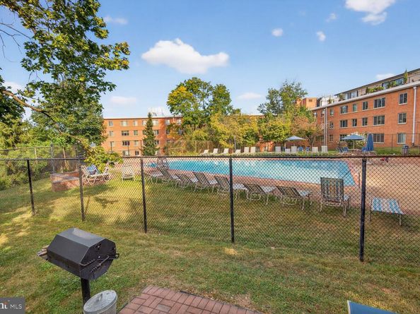 3000 Spout Run Parkway A306, Arlington VA 22201