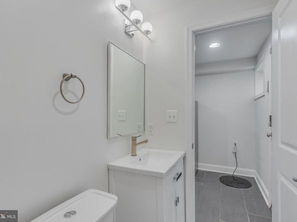 2224 16TH Street NE, Washington DC 20018