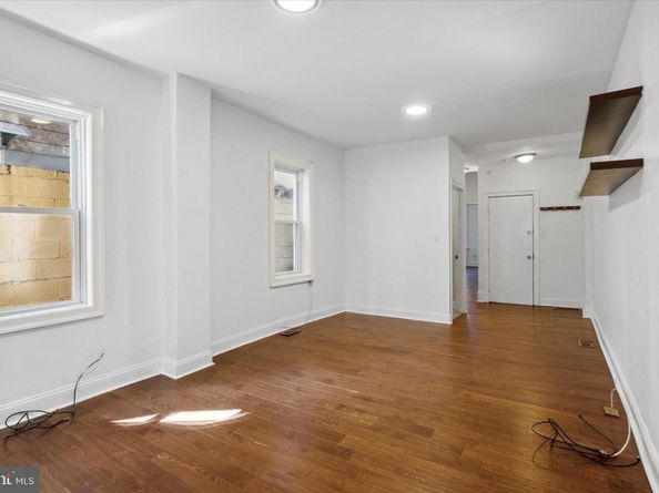 805 N 26TH Street, Philadelphia PA 19130