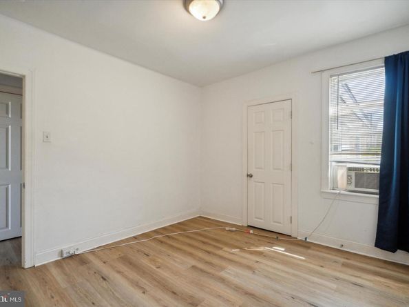 805 N 26TH Street, Philadelphia PA 19130