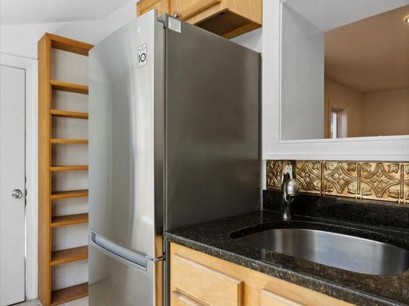 805 N 26TH Street, Philadelphia PA 19130