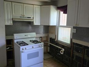 812 Division Avenue NE, Washington DC 20019