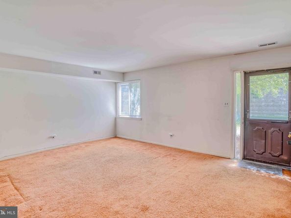 4828 Oxford Court, Bensalem PA 19020