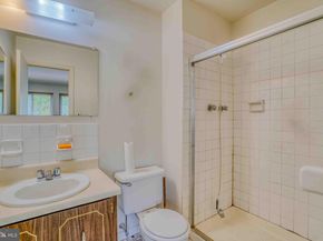 4828 Oxford Court, Bensalem PA 19020