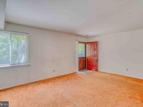 4828 Oxford Court, Bensalem PA 19020