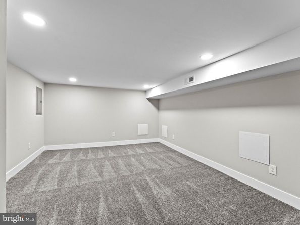 1468 N Hirst Street, Philadelphia PA 19151