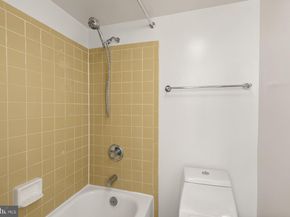 5140 Maris Avenue 200, Alexandria VA 22304