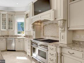 1239 Daleview Drive, Mclean VA 22102