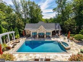 1239 Daleview Drive, Mclean VA 22102