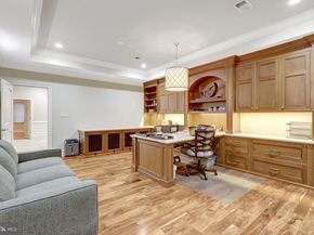 1239 Daleview Drive, Mclean VA 22102