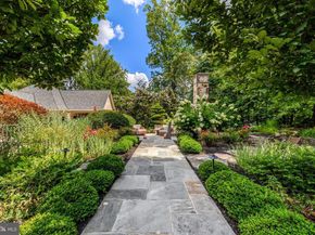 1239 Daleview Drive, Mclean VA 22102