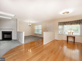 1433 Country Club Drive, Springfield PA 19064