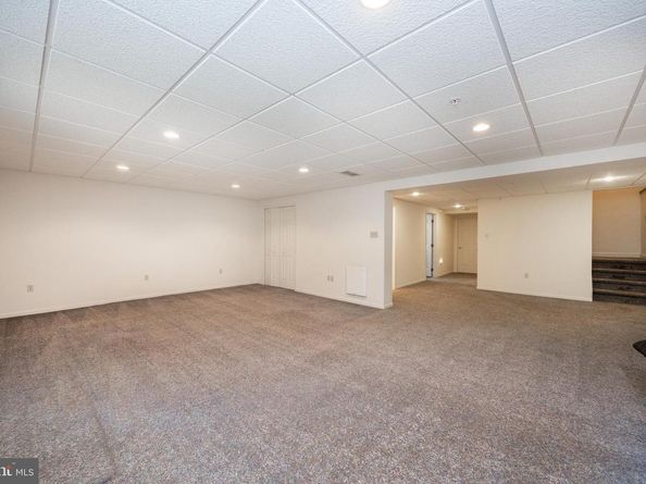 1433 Country Club Drive, Springfield PA 19064