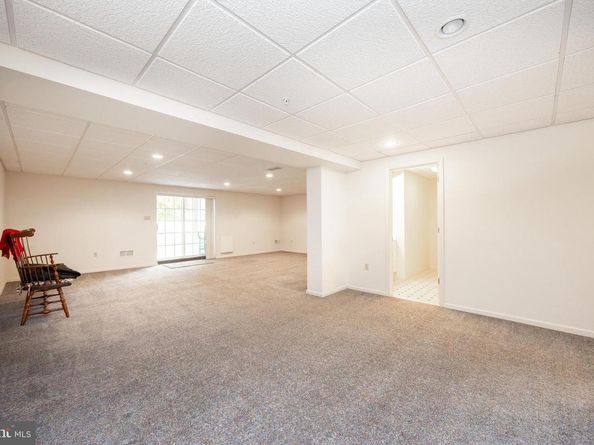 1433 Country Club Drive, Springfield PA 19064