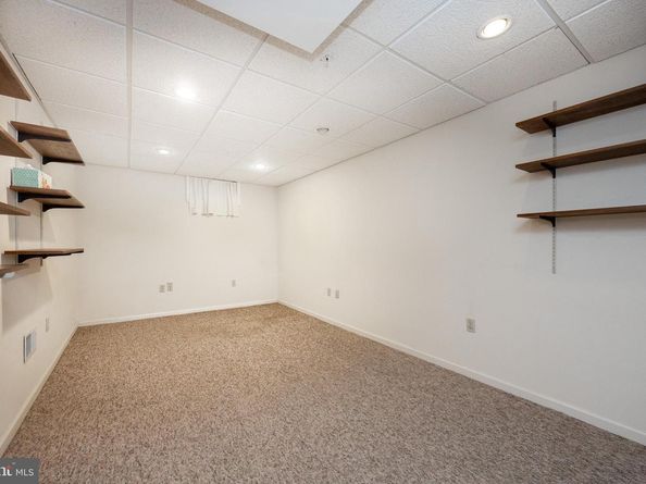 1433 Country Club Drive, Springfield PA 19064