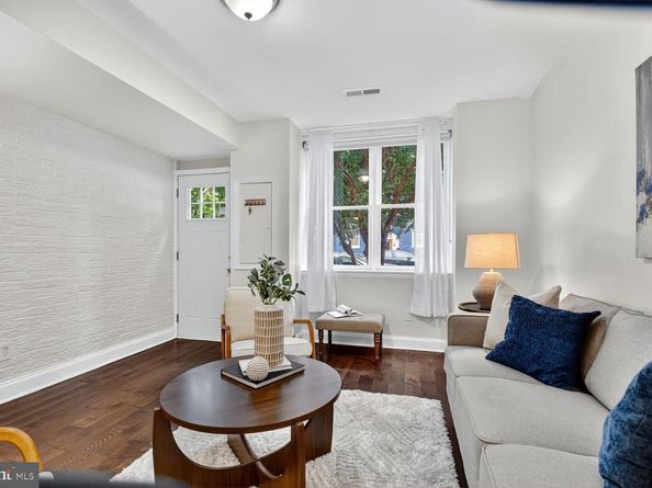 1027 6TH Street NE, Washington DC 20002