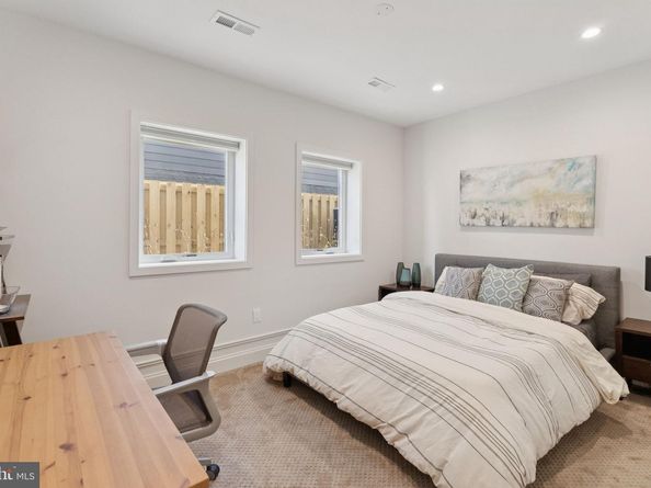 1708 Lawrence Street NE, Washington DC 20018