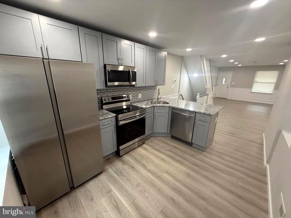 534 E Walnut Lane, Philadelphia PA 19144