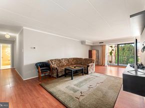 8940 Krewstown Road 204, Philadelphia PA 19115