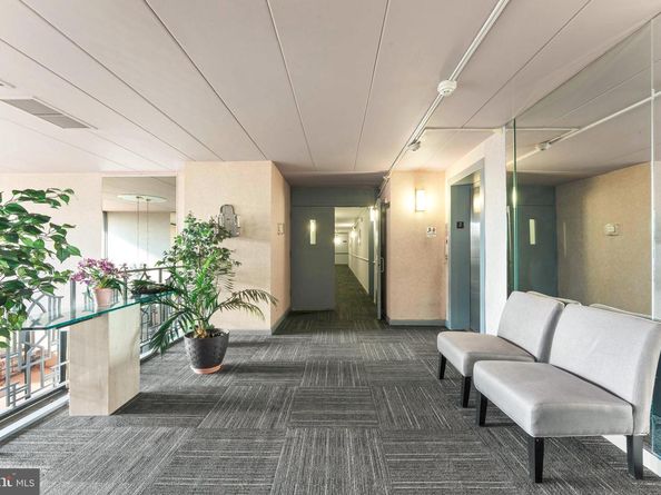 8940 Krewstown Road 204, Philadelphia PA 19115