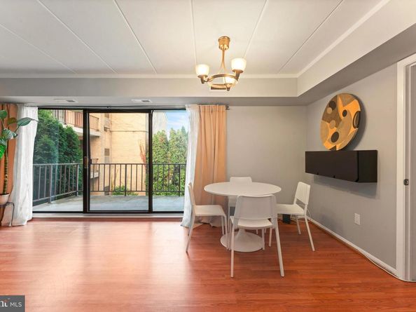 8940 Krewstown Road 204, Philadelphia PA 19115