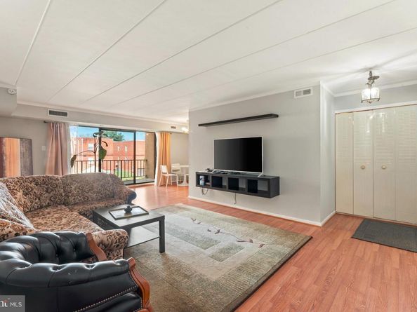 8940 Krewstown Road 204, Philadelphia PA 19115