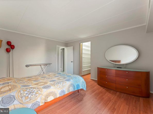 8940 Krewstown Road 204, Philadelphia PA 19115