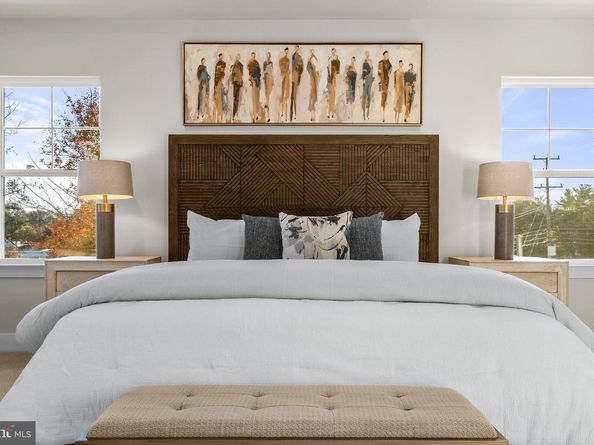 7505 Magarity Road, Falls Church VA 22043