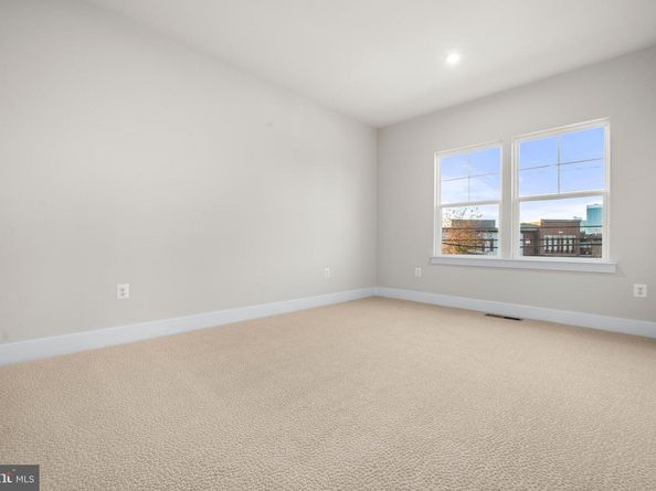 7505 Magarity Road, Falls Church VA 22043