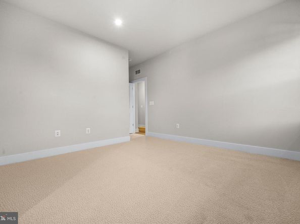 7505 Magarity Road, Falls Church VA 22043