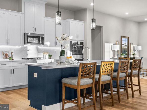 7505 Magarity Road, Falls Church VA 22043