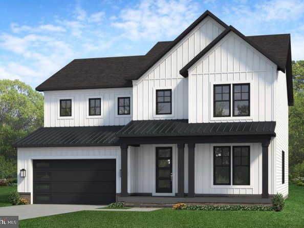 102 Moore Avenue SW, Vienna VA 22180