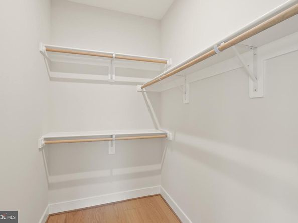 102 Moore Avenue SW, Vienna VA 22180