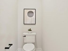 102 Moore Avenue SW, Vienna VA 22180