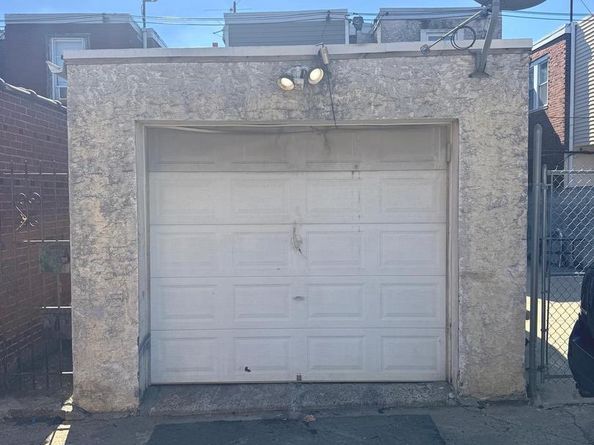 209 W Duncannon Avenue, Philadelphia PA 19120