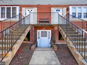 1043 Margate Court 1043A, Sterling VA 20164